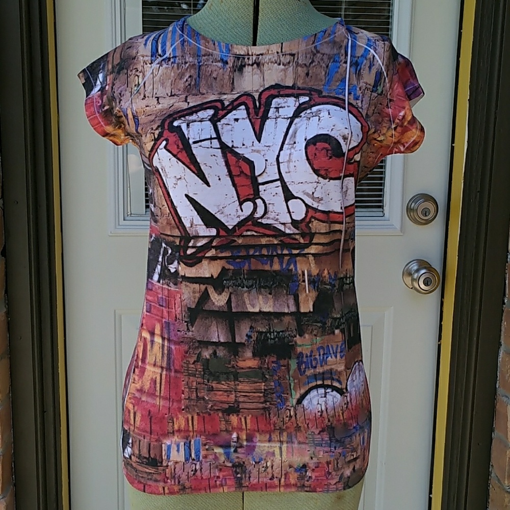 Random World Graffiti TShirt 2007
